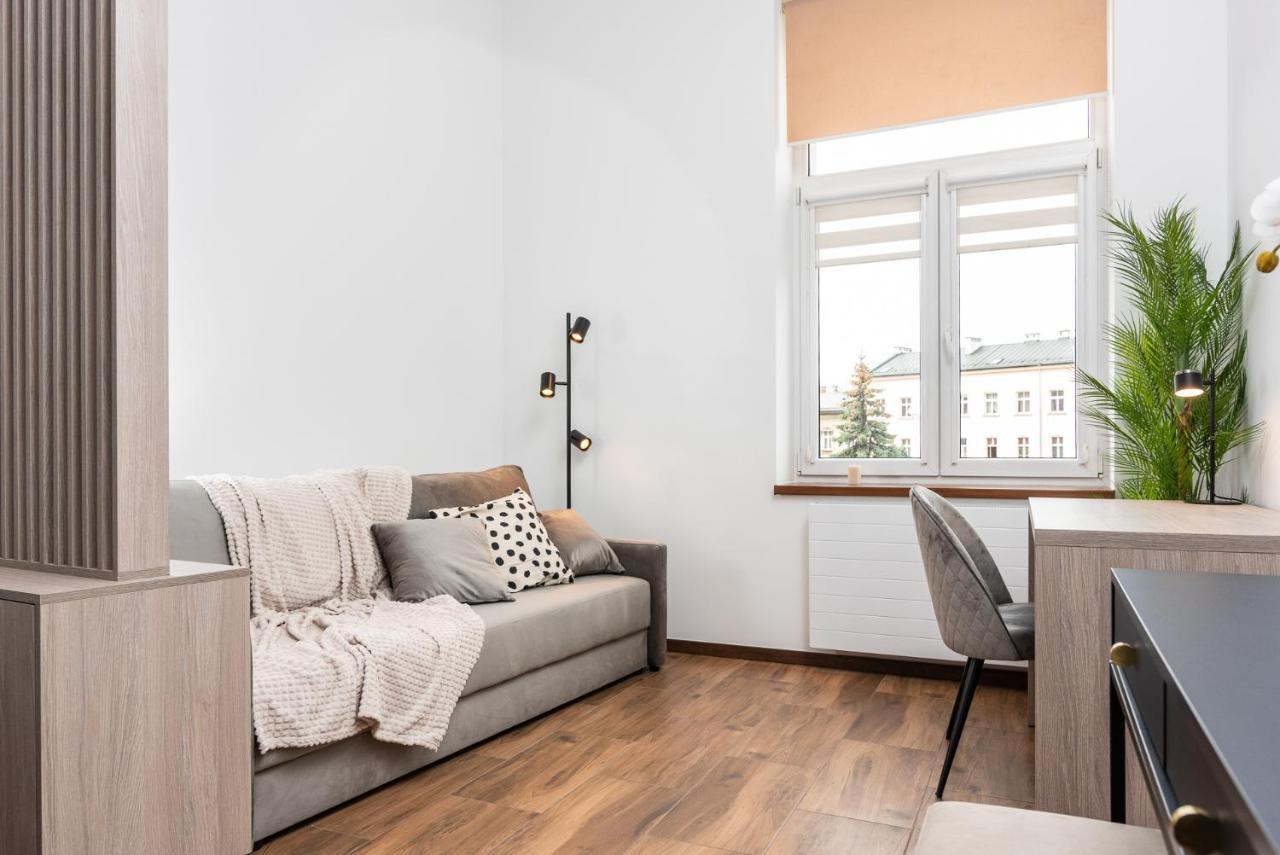Premium Splendid Old Town Suites - By Upstairs Краків Екстер'єр фото